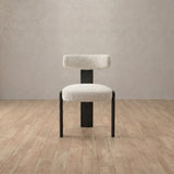 Boucle::Off White::Black Oak