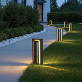 Prism Pathway Light (Outdoor Solar)