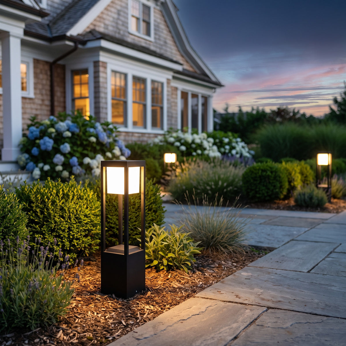 Nimbus Cube Solar Light — lifestyle