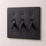 Night Black::3 Gang