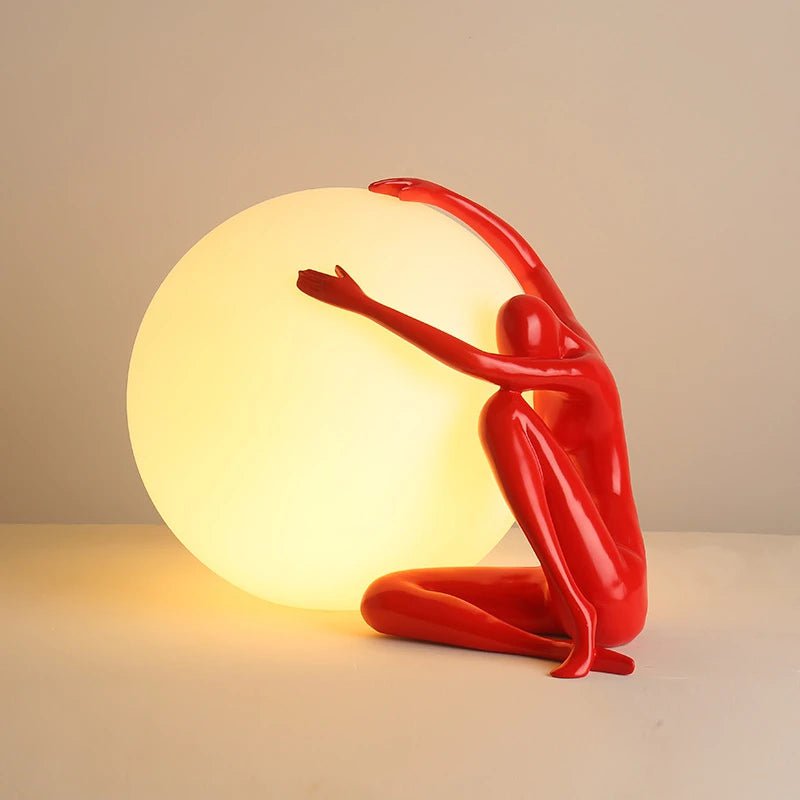 Ball Hug Table Lamp