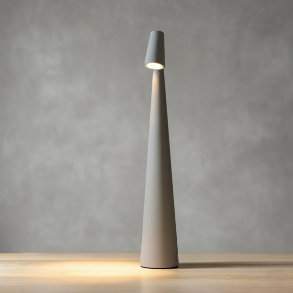 Bitsy Slim Lamp