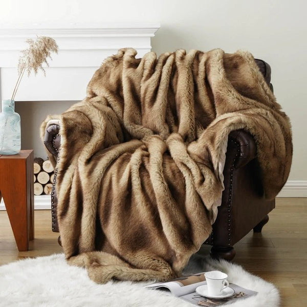 Cream faux fur throw blanket hotsell