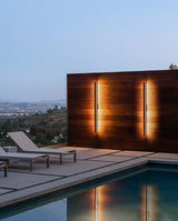 Outdoor Sleek Wall Light