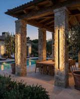 Outdoor Sleek Wall Light