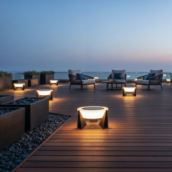 Landing Light (Outdoor Solar)