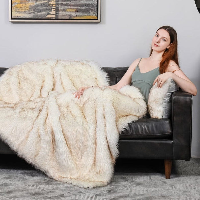 Arctic Fox Faux Fur Blanket Throw Articture