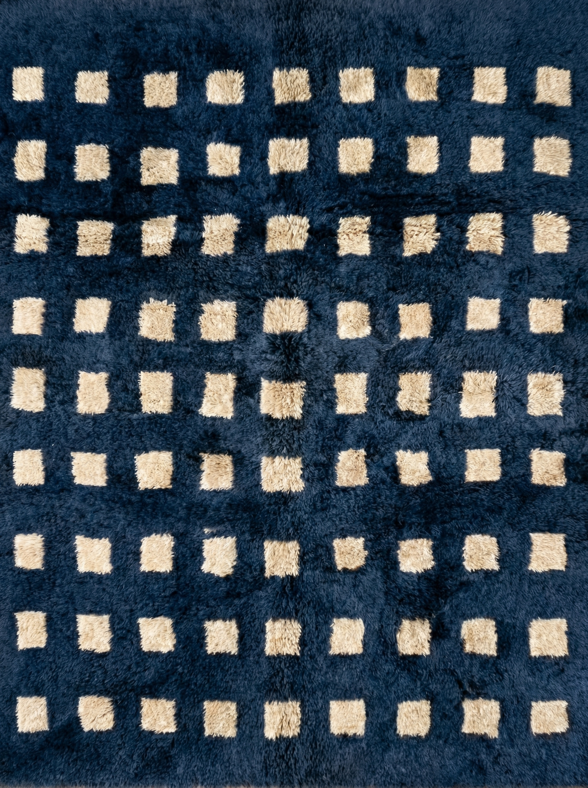 Grid Contemporary Checkered Rug — lifestyle