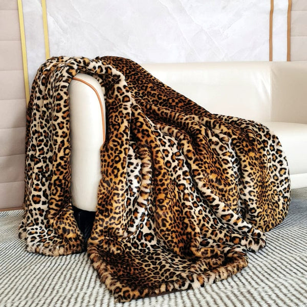 Cynthia Rowley faux fur animal outlet print throw !