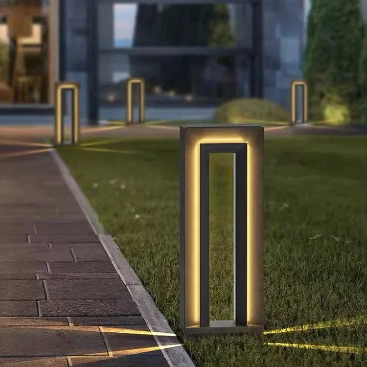 Prism Pathway Light (Outdoor Solar) — lifestyle