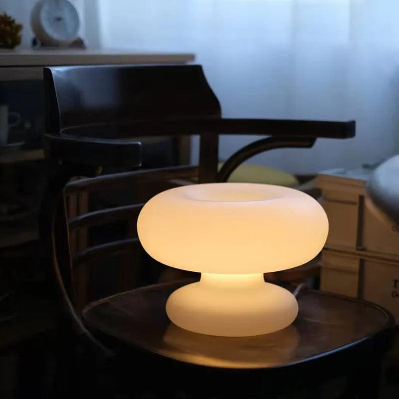 Maki White Mushroom Lamp
