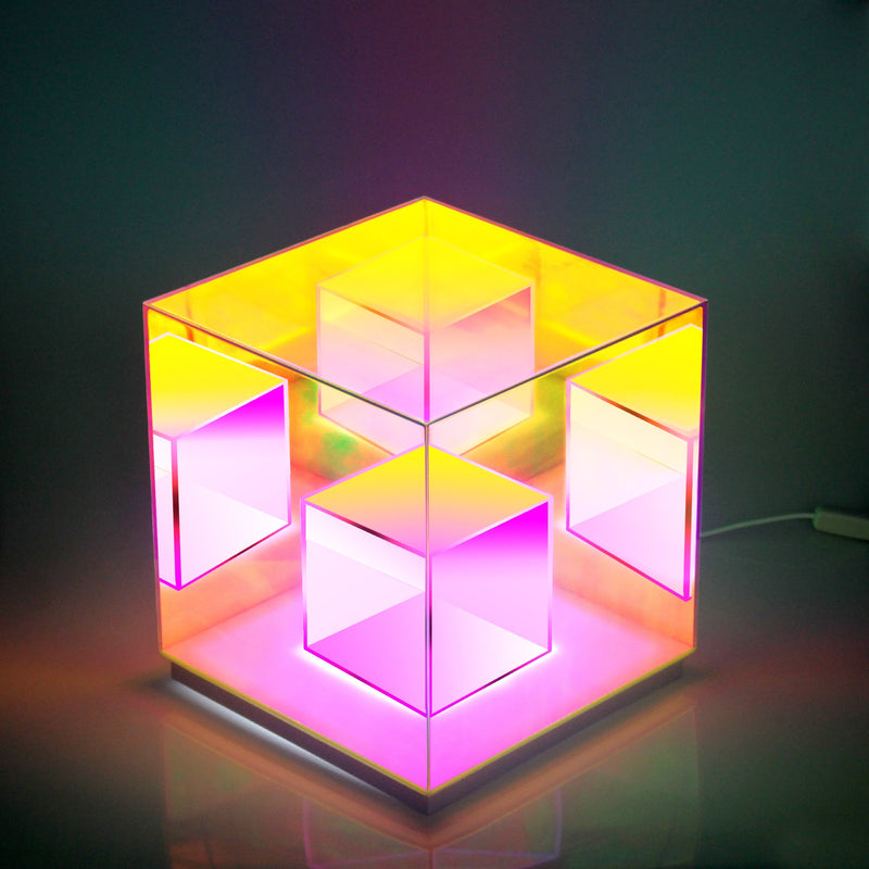Cubix Magic Lamp