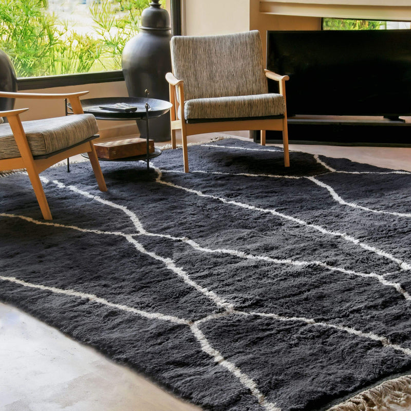 Black & White Abstract Lines Moroccan Rug