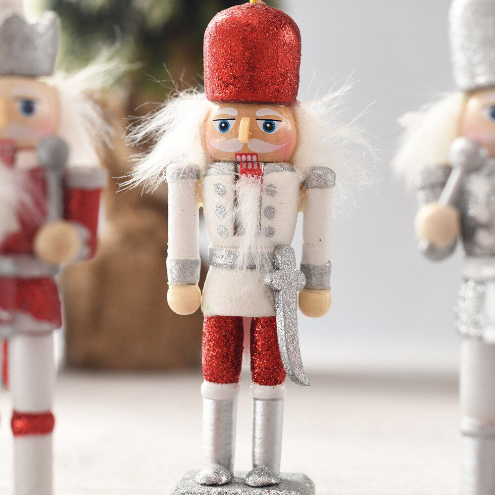 Christmas nutcracker set online